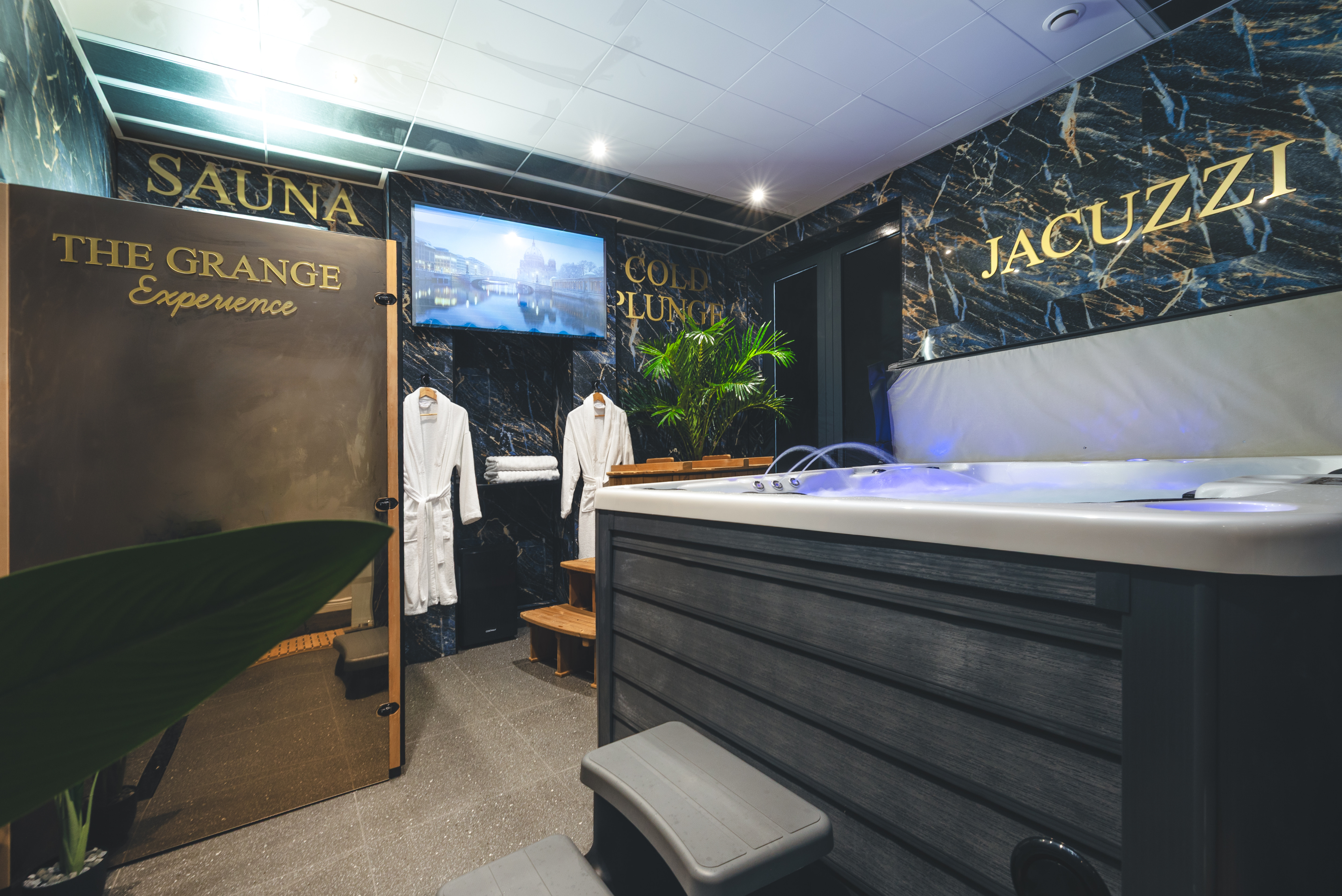 The Private Luxury Grange Spa - Luxury Suite Interior